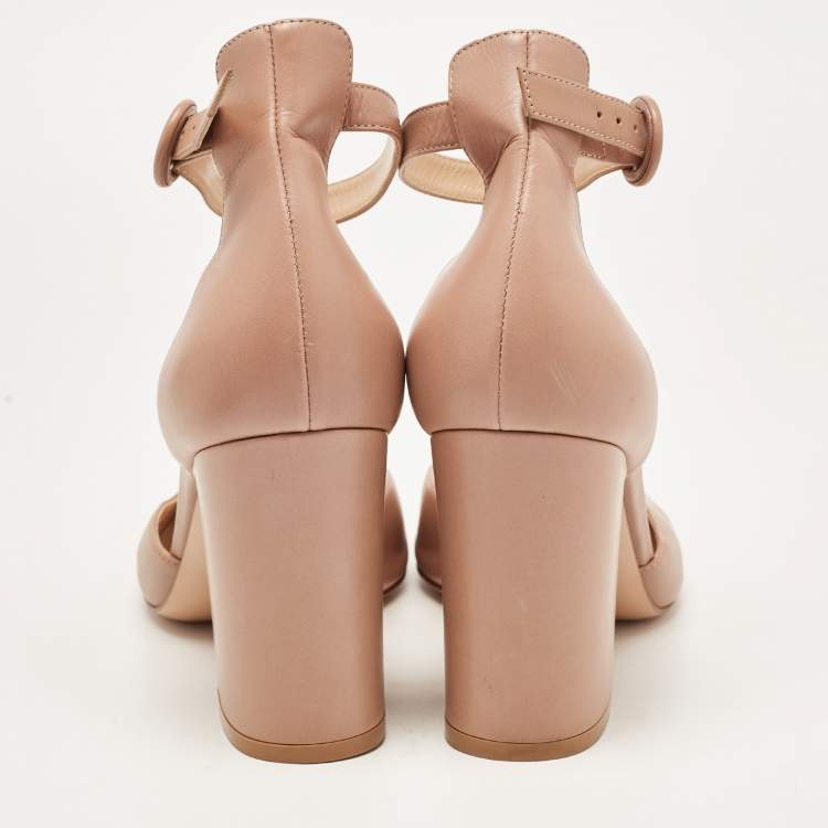 Pre Owned Gianvito Rossi Beige Leather Ankle Strap Block Heel Pumps Size 40