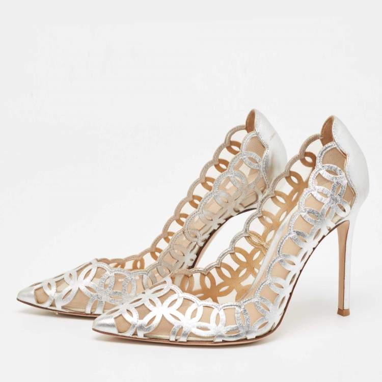 Pre Owned Gianvito Rossi Sliver Mesh and Leather Maxine Laser Cut Pumps Size 38