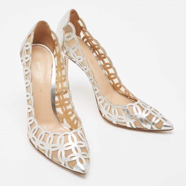 Pre Owned Gianvito Rossi Sliver Mesh and Leather Maxine Laser Cut Pumps Size 38