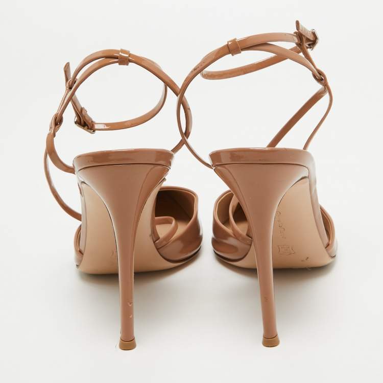 Pre Owned Gianvito Rossi Beige Patent Leather Ankle Strap Pumps Size 40 