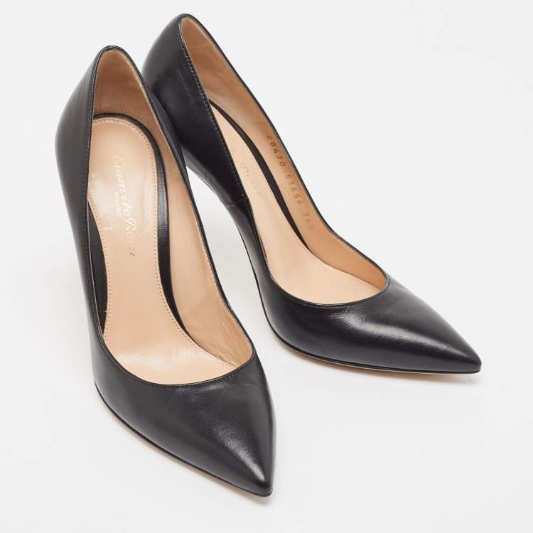 Pre Owned Gianvito Rossi Black Leather Pointed Toe Pumps Size 36.5