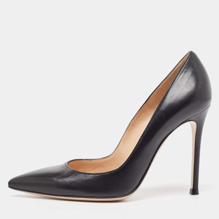 Pre Owned Gianvito Rossi Black Leather Pointed Toe Pumps Size 36.5