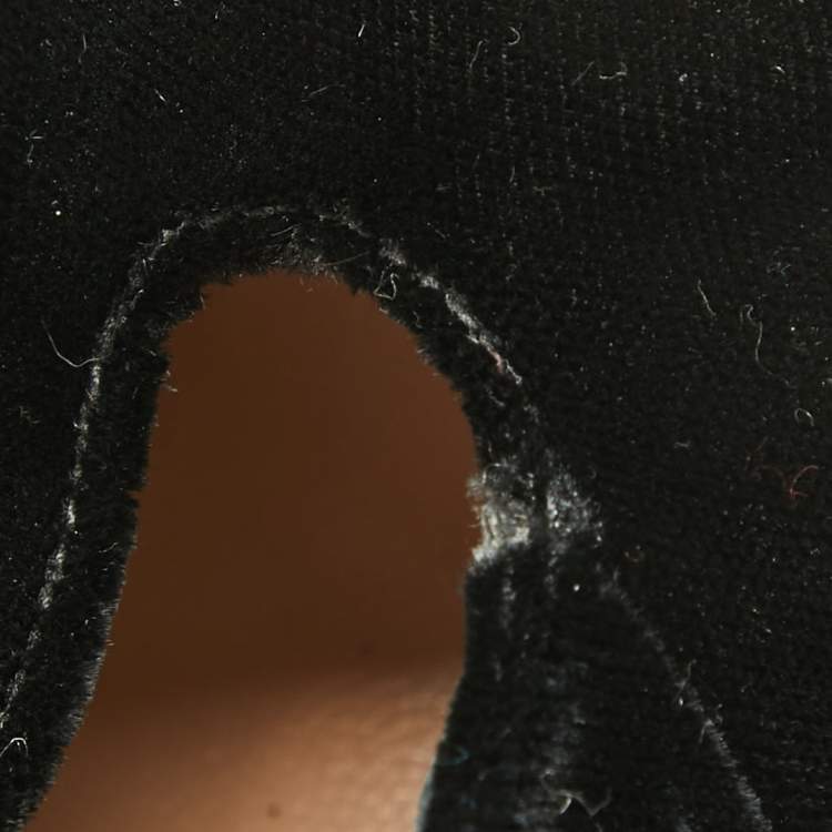 Pre Owned Gianvito Rossi Black Velvet Vamp Peep Toe Booties Size 37