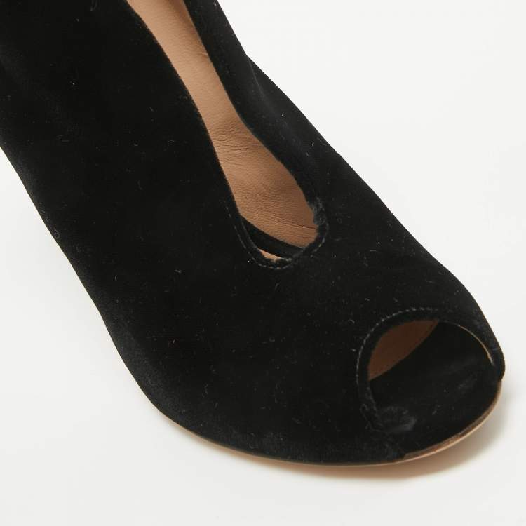 Pre Owned Gianvito Rossi Black Velvet Vamp Peep Toe Booties Size 37