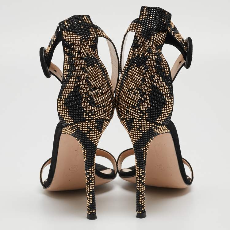 Pre Owned Gianvito Rossi Black Suede Studded Ankle Strap Sandals Size 39