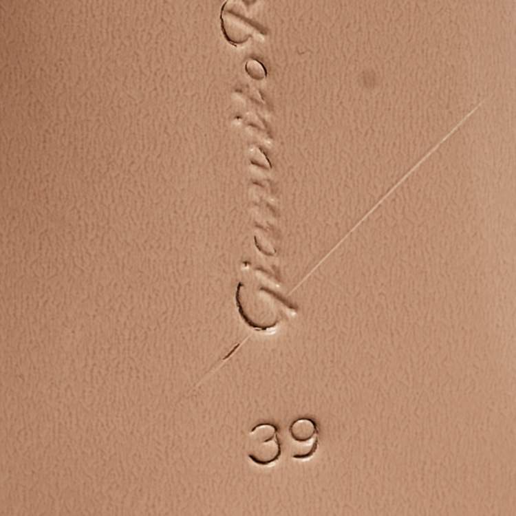 Pre Owned Gianvito Rossi Black Suede and PVC Plexi Pointed Toe Mule Sandals Size 39