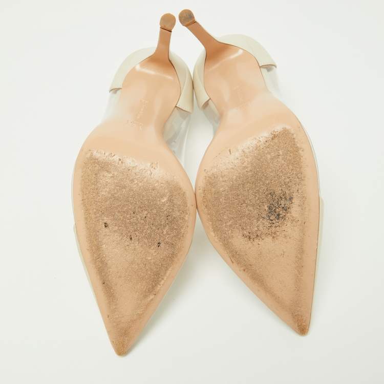 مملوكة مسبقًا Gianvito Rossi Off White Leather and PVC Plexi Pumps Size 38