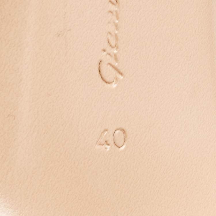 مملوكة مسبقًا Gianvito Rossi Blue Denim Open Toe Lace Up Boots Size 40