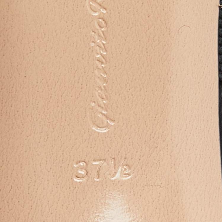 Pre Owned Gianvito Rossi Black Canvas Slingback Pumps Size 37.5