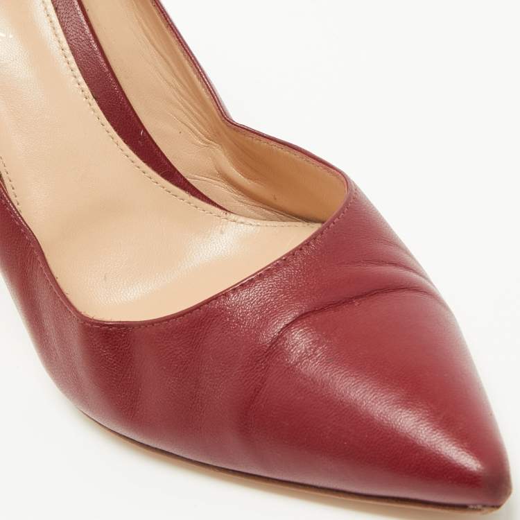 مملوكة مسبقًا Gianvito Rossi Burgundy Leather Pointed Toe Pumps Size 40