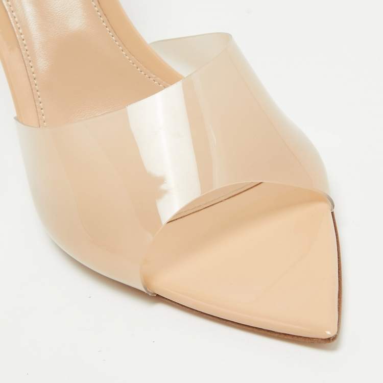 Pre Owned Gianvito Rossi Beige PVC and Patent Leather Open Toe Slide Sandals Size 41