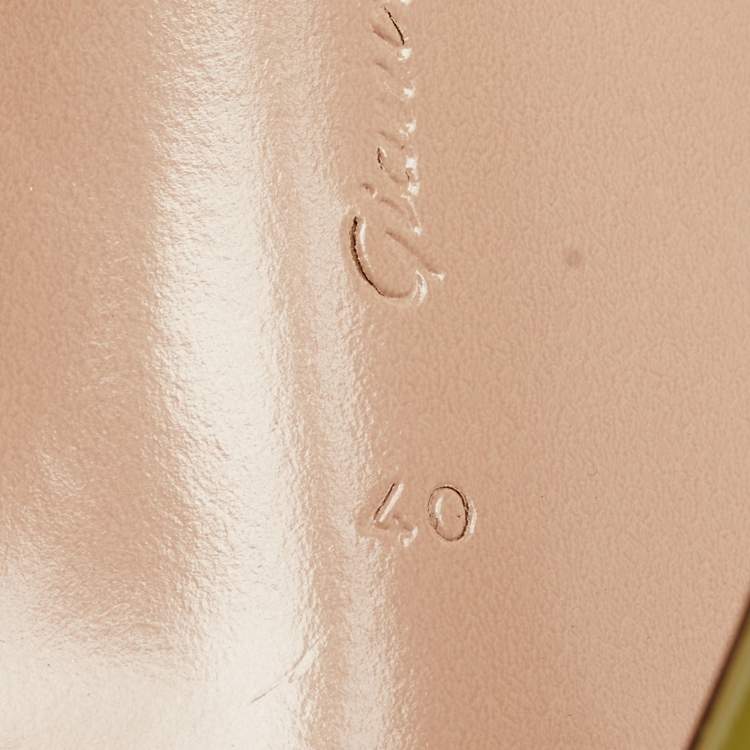 Pre Owned Gianvito Rossi Light Green Patent Leather Manhattan Sandals Size 40