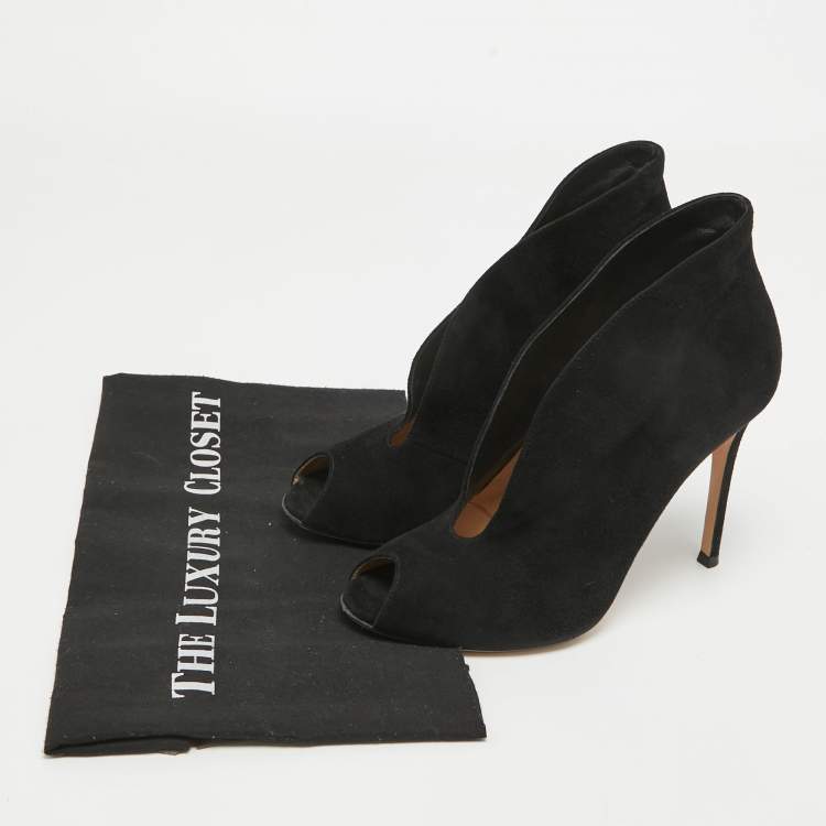 Pre Owned Gianvito Rossi Black Suede Vamp Peep Toe Booties Size 38