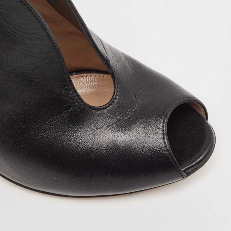 Pre Owned Gianvito Rossi Black Leather Vamp Peep Toe Booties Size 38