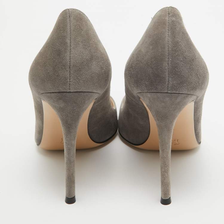Pre Owned Gianvito Rossi Grey Suede Gianvito Pumps Size 39