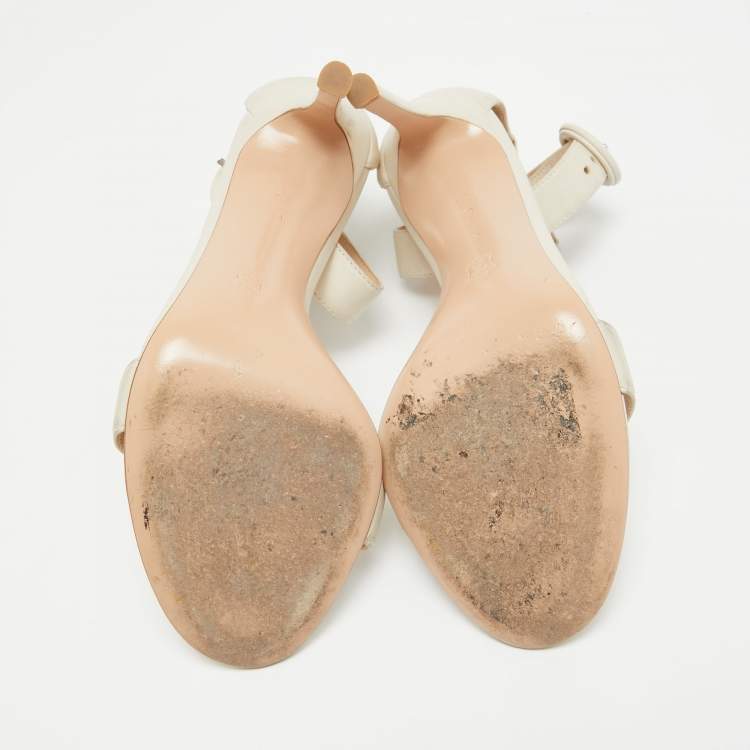 Pre Owned Gianvito Rossi Cream Leather Ankle Strap Sandals Size 36