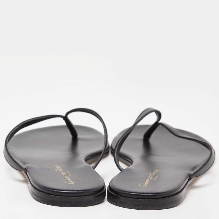 Pre Owned Gianvito Rossi Black Leather Thong Flats Slides Size 36