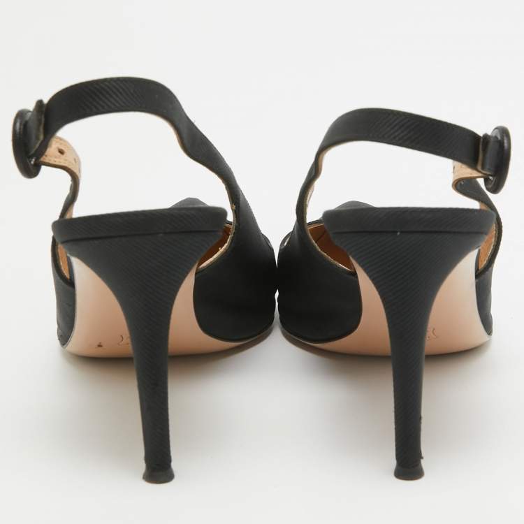 Pre Owned Gianvito Rossi Black Canvas Slingback Pumps Size 40 