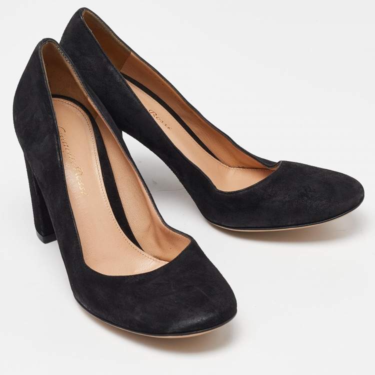 Pre Owned Gianvito Rossi Black Nubuck Leather Block Heel Pumps Size 37.5