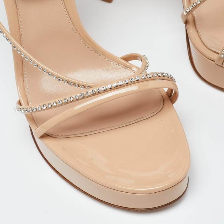 Pre Owned Gianvito Rossi Beige Patent Leather Block Heel Slide Sandals Size 42