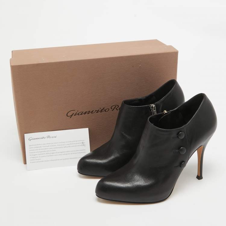 Pre Owned Gianvito Rossi Black Leather Ankle Booties Size 36.5