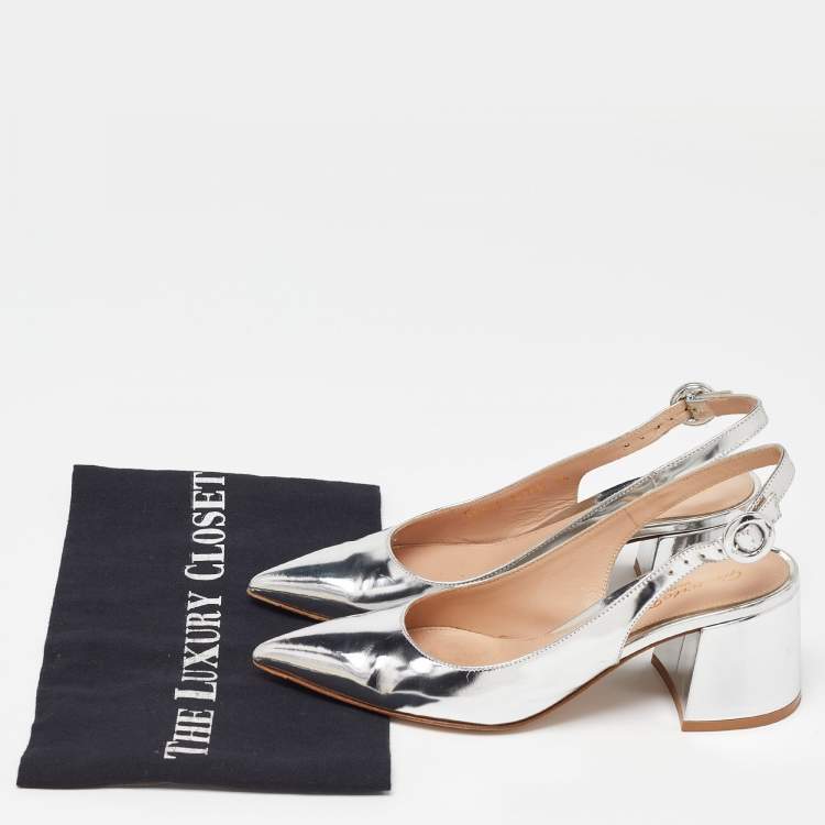 Pre Owned Gianvito Rossi Silver Patent Leather Slingback Pumps Size 34