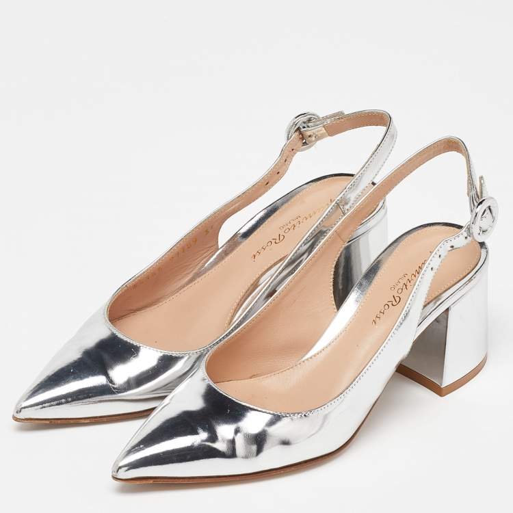 Pre Owned Gianvito Rossi Silver Patent Leather Slingback Pumps Size 34