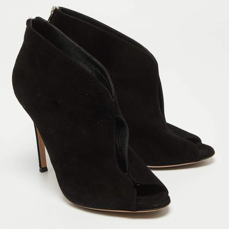 Pre Owned Gianvito Rossi Black Suede Vamp Booties Size 39  