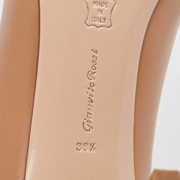 Pre Owned Gianvito Rossi Beige Leather Gianvito Pumps Size 38.5