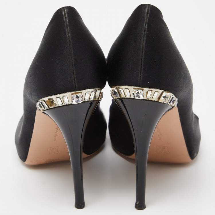 Pre Owned Gianvito Rossi Black Satin Crystal Embellished Peep Toe Pumps Size 36