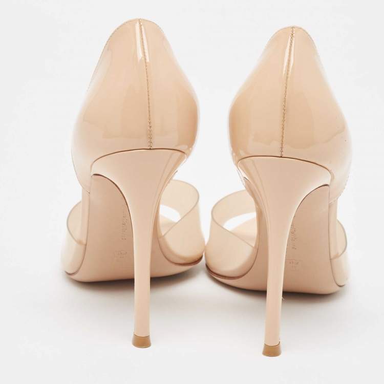 Pre Owned Gianvito Rossi Beige PVC and Patent Leather Bree Open Toe Pumps Size 39