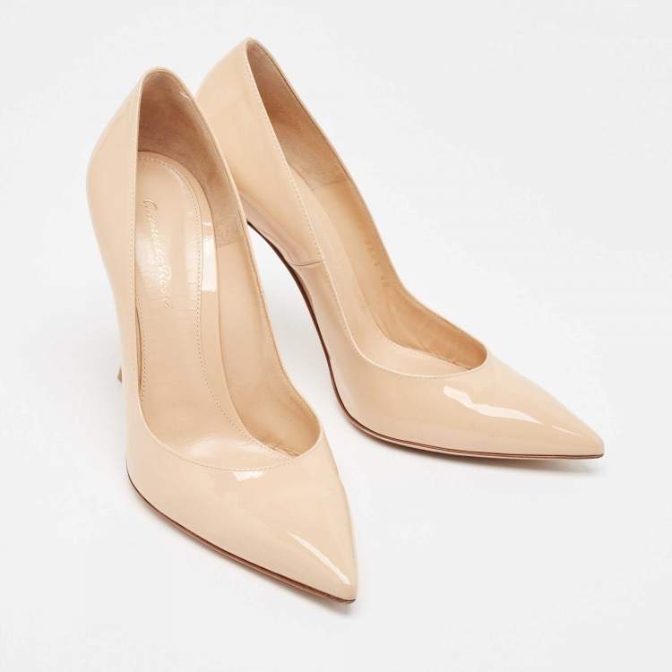 Pre Owned Gianvito Rossi Beige Patent Leather Gianvito Pumps Size 40