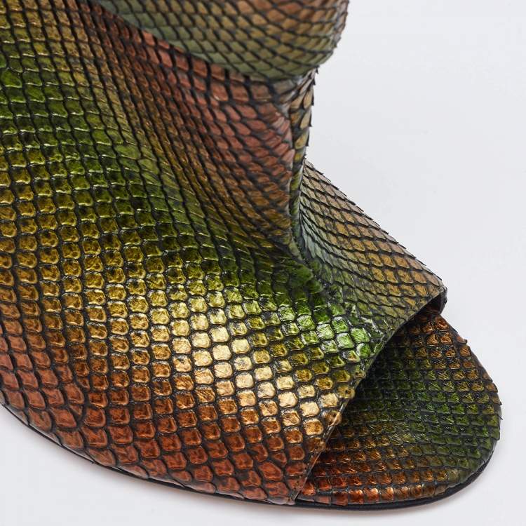 Pre Owned Gina Multicolor Python Peep Toe Booties Size 39