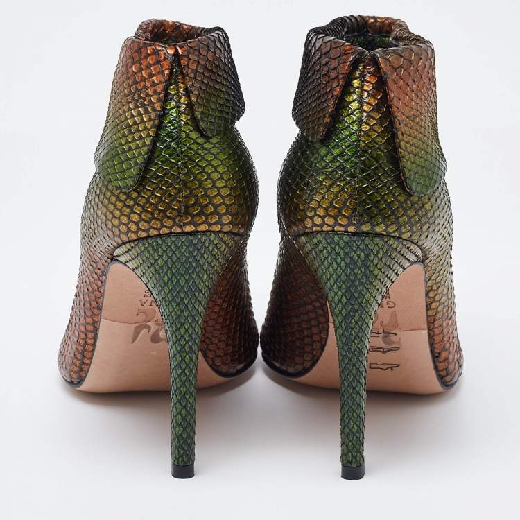 Pre Owned Gina Multicolor Python Peep Toe Booties Size 39