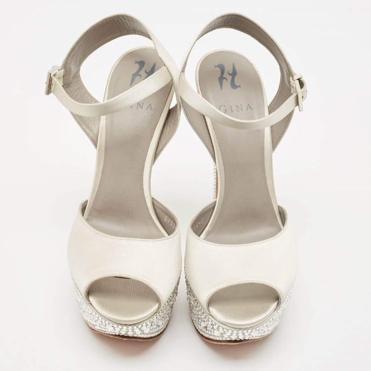 Pre Owned Gina Grey Satin Crystal Embellished Platform Sandals Size 40
