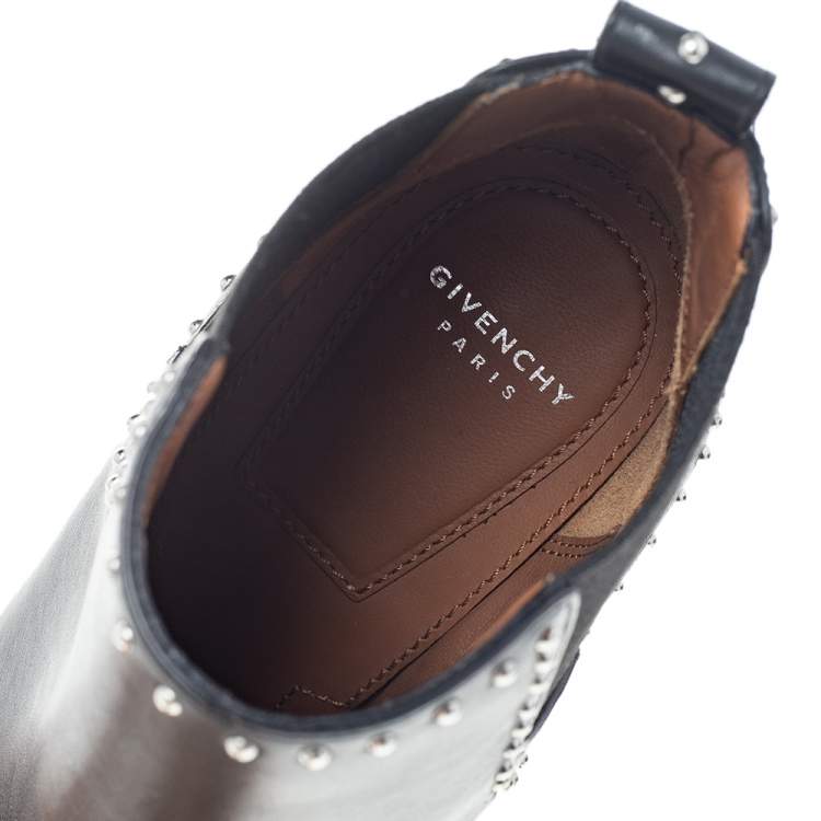 Pre Owned Givenchy Black Studded Leather Ankle Booties Size 36