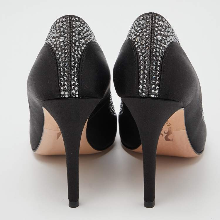 Pre Owned Gina Black Satin Crystal Embellished Renee Pumps Size 38.5