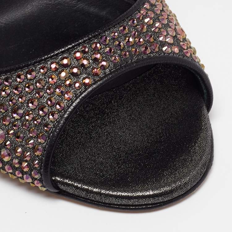 Pre Owned Gina Metallic Crystal Embellished Leather Cut Out Lace Up Sandals Size 38