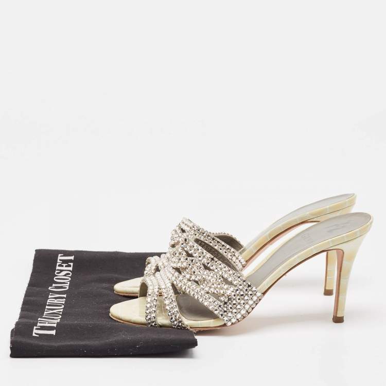 مملوكة مسبقًا Gina Cream Leather and Croc Embossed Patent Crystal Embellished Slides Size 38