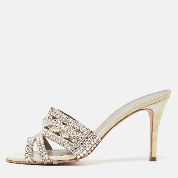 مملوكة مسبقًا Gina Cream Leather and Croc Embossed Patent Crystal Embellished Slides Size 38