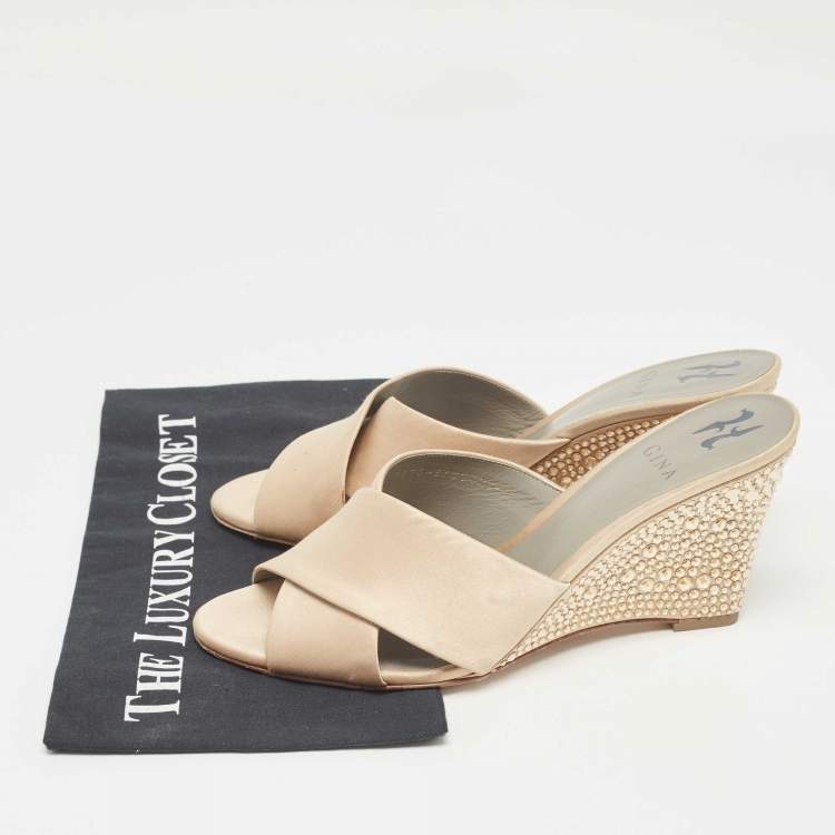 Pre Owned Gina Beige Satin Crystal Embellished Wedge Sandals Size 41