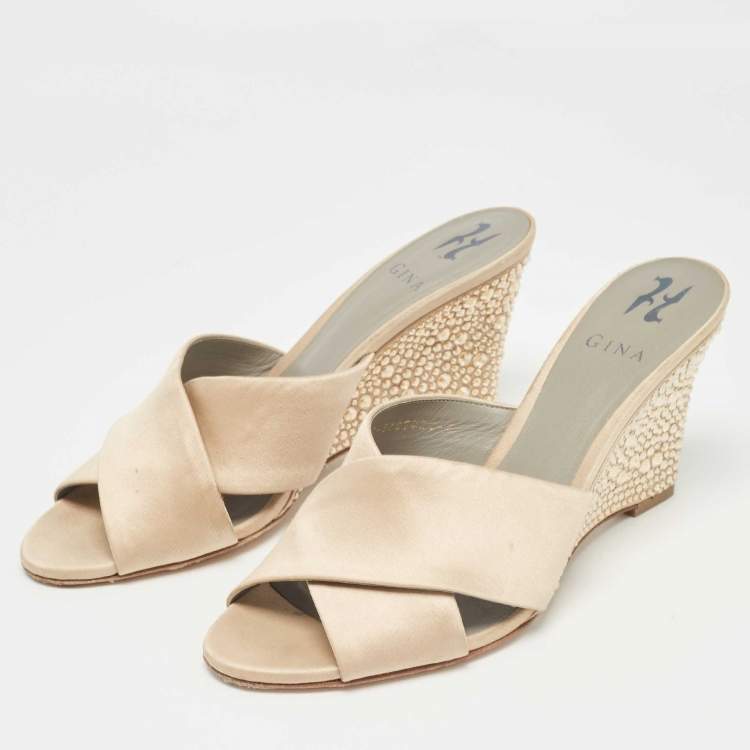 Pre Owned Gina Beige Satin Crystal Embellished Wedge Sandals Size 41
