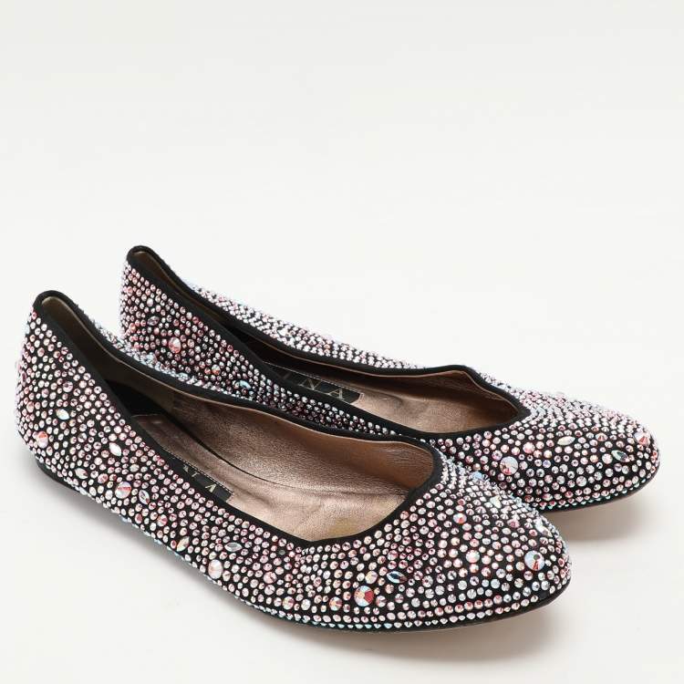 Pre Owned Gina Black Satin Crystal Embellished Ballet Flats Size 39