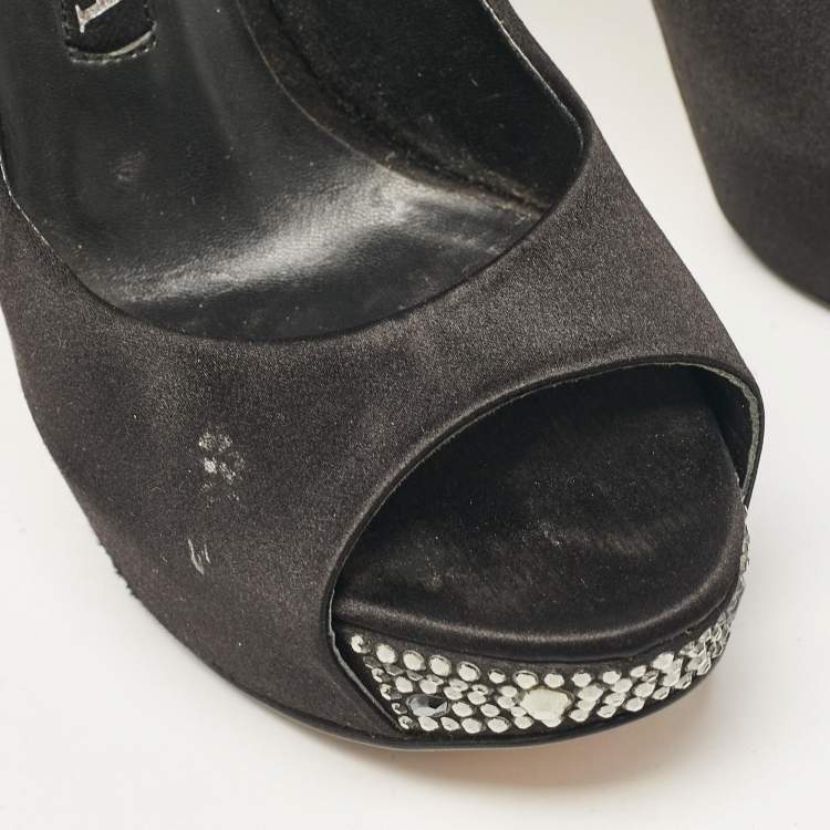 Pre Owned Gina Black Satin Crystal Embellished Peep Toe Pumps Size 37.5