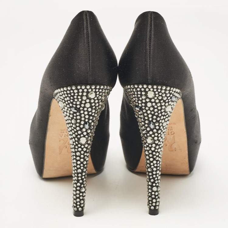 Pre Owned Gina Black Satin Crystal Embellished Peep Toe Pumps Size 37.5