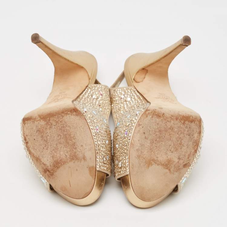 Pre Owned Gina Gold Satin and Leather Crystals Embellished Slingback Sandals Size 38.5