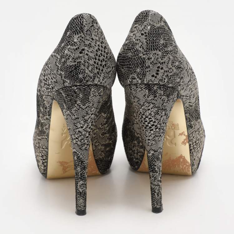 Pre Owned Gina Metallic Lace Platform Pumps Size 37.5