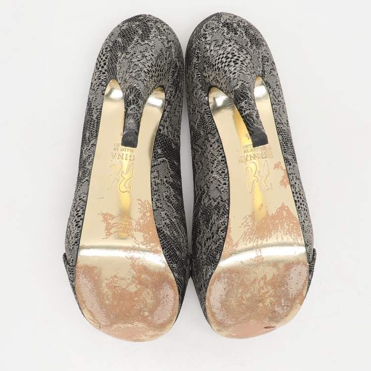 Pre Owned Gina Metallic Lace Platform Pumps Size 37.5