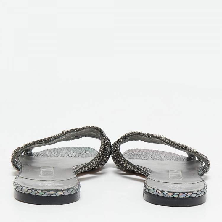 مملوكة مسبقًا Gina Silver Croc Embossed Leather Crystals Flat Slides Size 38.5
