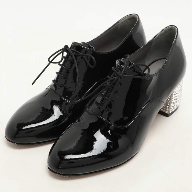 Pre Owned Gina Black Patent Leather Crystal Embellished Oxford Pumps Size 38